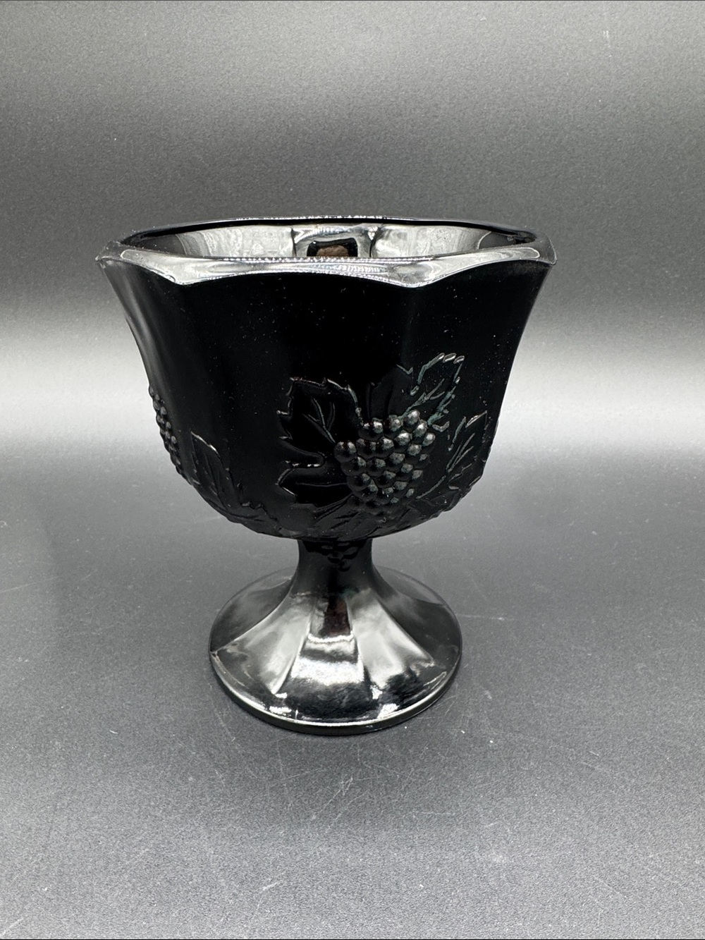 Vintage Indiana Glass Black Amethyst Paneled Grape Footed Compote Bowl Planter